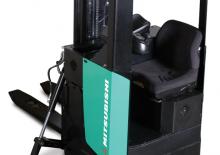 Apiladores de palets con asiento Mitsubishi SBS20N