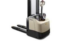 Apiladores de pie Crown ES 4000-1.6 TL