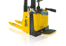 Apiladores de palets con plataforma elevadora Yale MS12X
