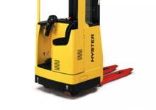 Apiladores de palets con asiento Hyster RS 1.5