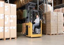 Apiladores de palets con asiento Caterpillar NSS20N2S