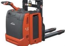 Apiladores de palets con plataforma elevadora Linde L12L-HP-SP