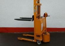 Apiladores de pie Baka EGV 69-3000