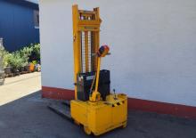 Apiladores de pie Baka EGV 89-3000