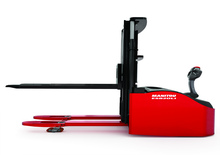 Apiladores de pie Manitou ES 820 LI