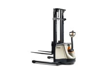 Apiladores de pie Crown SX 3000N-1.35 TL