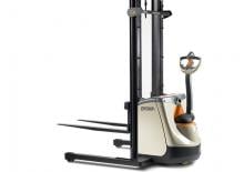 Apiladores de pie Crown SX 3200-30 TT-3912