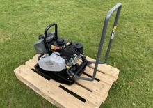 Apisonadores a gasolina y diesel Wacker Neuson BPS1340Bw