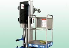 Plataformas verticales AHI UG20