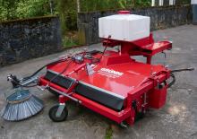 Barredoras delanteras montables Grünig GSO 1500