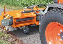 Barredoras delanteras montables Bema Kommunal 400 Dual 1400