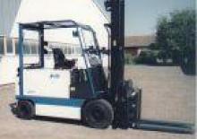Carretillas elevadoras antidetonantes eléctricas Miag EFG 30 XC