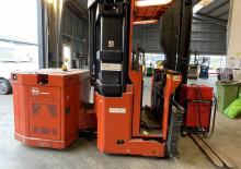 Carretillas elevadoras de carga lateral eléctricas BT CTX 1300 H