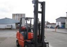Carretillas elevadoras de gas Steinbock CL 30 C
