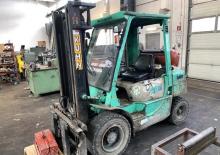 Carretillas elevadoras de gas Mitsubishi FG 30 T