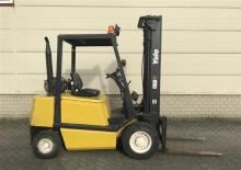 Carretillas elevadoras de gas Yale GLP 25 TF