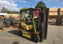 Carretillas elevadoras de gas Yale GLP20AK