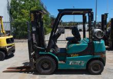 Carretillas elevadoras de gas Yale GLP25RK