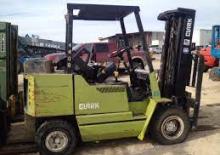 Carretillas elevadoras de gas Clark GPS 30 H