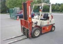 Carretillas elevadoras de gas Nissan PH 02 A 25 U