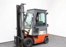 Carretillas elevadoras de gas Nissan PJ 01 A 10 U
