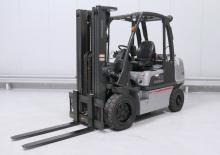 Carretillas elevadoras de gas Nissan UG 1 D 2 A 32 LQ