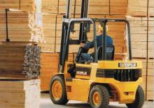 Carretillas elevadoras de gas Caterpillar V 50 E