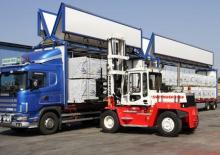 Carretillas elevadoras diesel SVETRUCK 1260-30