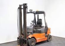 Carretillas elevadoras diesel Lugli 205.4
