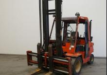 Carretillas elevadoras diesel Lugli 455 E