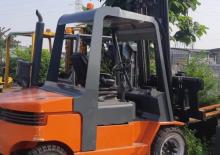Carretillas elevadoras diesel Lugli 505 E