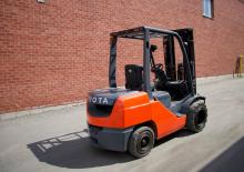 Carretillas elevadoras diesel Toyota 8FDU32