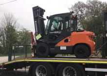 Carretillas elevadoras diesel Doosan D40SC-9