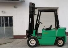 Carretillas elevadoras diesel Clark DPM 25 H