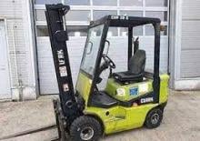 Carretillas elevadoras diesel Clark DPM 30 H