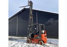 Carretillas elevadoras diesel Nissan EH 01 A 10 U