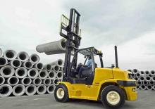 Carretillas elevadoras diesel Komatsu FD 135-6