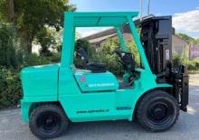 Carretillas elevadoras diesel Mitsubishi FD 135