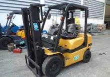 Carretillas elevadoras diesel Yale GDP25RK
