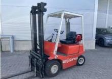 Carretillas elevadoras diesel O&K V 15