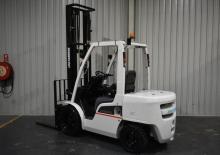 Carretillas elevadoras diesel Nissan YG 1 F 2 A 35 DU