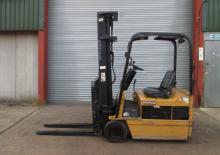 Carretillas elevadoras eléctricas Caterpillar EP 18 T