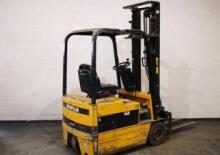 Carretillas elevadoras eléctricas Caterpillar F 30