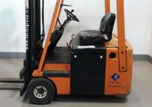Carretillas elevadoras eléctricas Lugli L 3.18