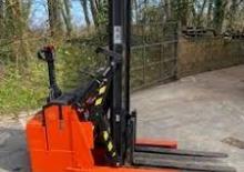 Carretillas elevadoras eléctricas BT LSR 1200