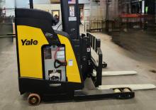 Carretillas elevadoras eléctricas Yale NDR030DC