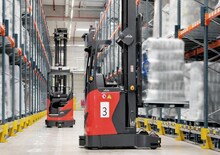 Carretillas elevadoras eléctricas Linde R16HD MATIC config. 2 