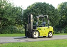 Carretillas elevadoras de gas Clark GTS30 L