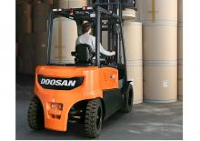 Carretillas elevadoras eléctricas Doosan B50X-7