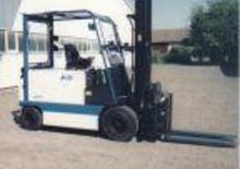 Carretillas elevadoras antidetonantes eléctricas Miag EFG 40 XE 1